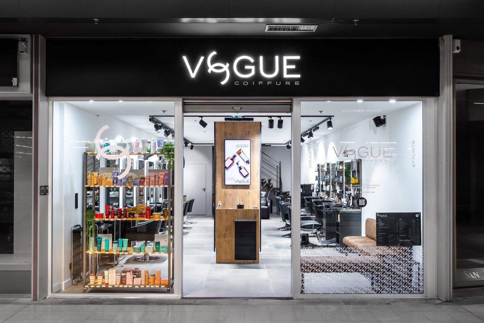 Vogue Coiffure : la devanture
